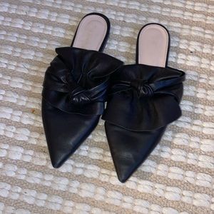 Black Zara Knot Flat Size 7.5